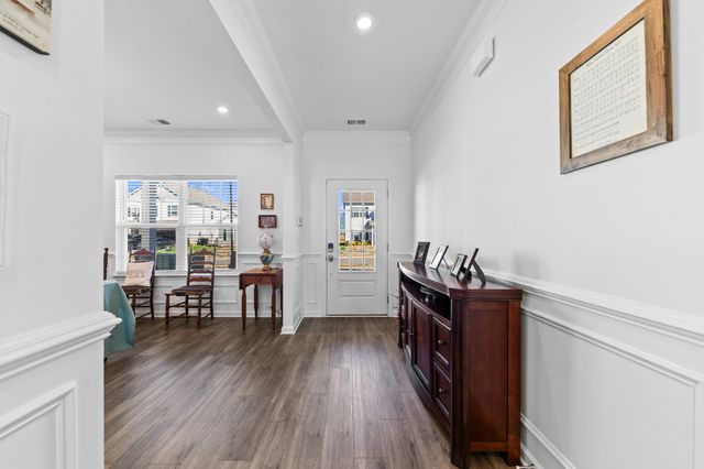 229 Stonewall Dr, Columbia, TN 38401