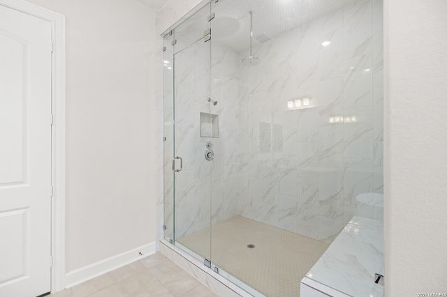 649 Legend Park, Castroville, TX 78009