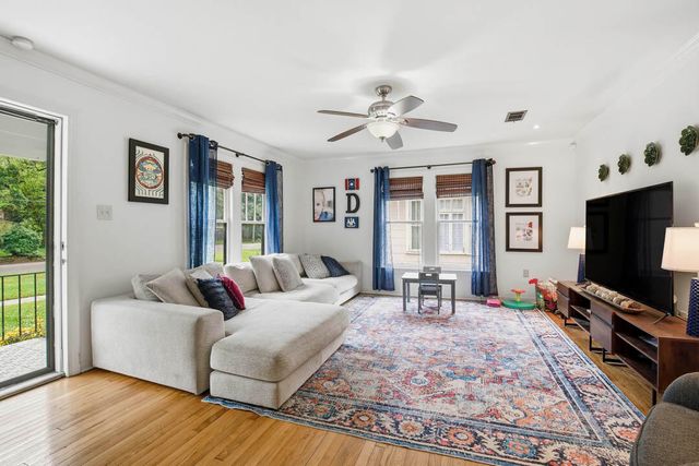 413 Mamie St., Hattiesburg, MS 39401