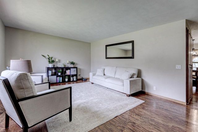 8599 WINNCREST ROAD, Neenah, WI 54956
