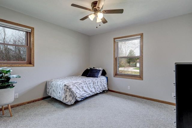 8599 WINNCREST ROAD, Neenah, WI 54956