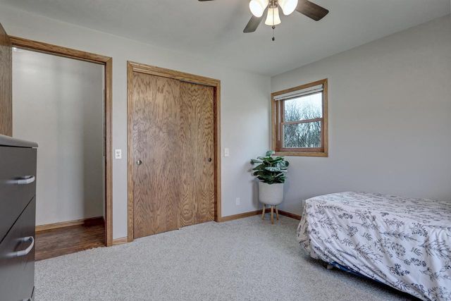8599 WINNCREST ROAD, Neenah, WI 54956