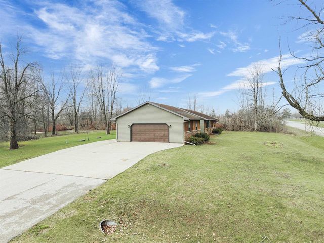 8599 WINNCREST ROAD, Neenah, WI 54956