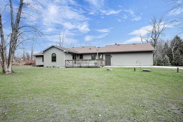 8599 WINNCREST ROAD, Neenah, WI 54956
