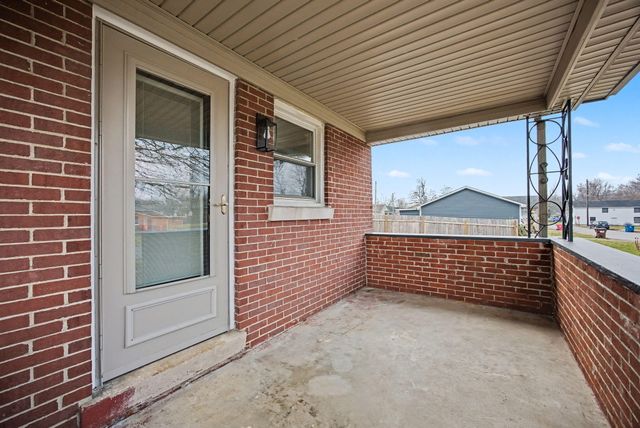 300 E Maple Street, Nicholasville, KY 40356