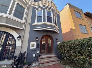 724 13TH ST NE, Washington, DC 20002