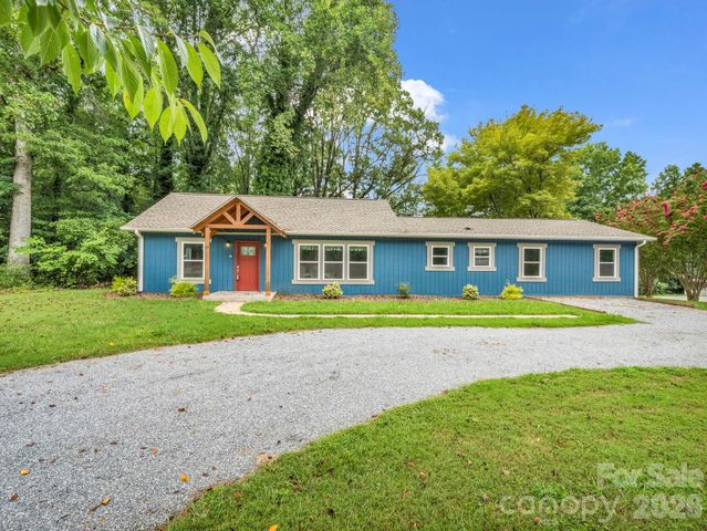 611 Peniel Road, Columbus, NC 28722