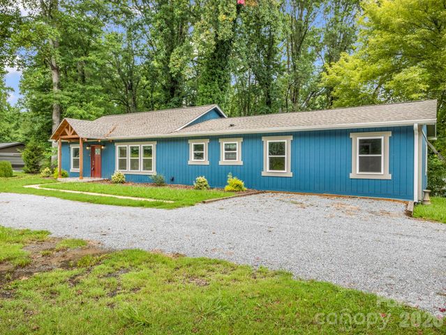 611 Peniel Road, Columbus, NC 28722