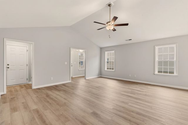 886 Owls Nest Dr., Conway, SC 29527