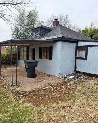 1622 Aspen ST, Roanoke, VA 24017