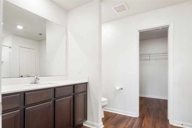 4014 Lakeview Drive, Sanger, TX 76266