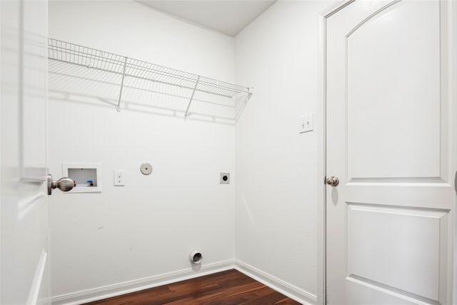 4014 Lakeview Drive, Sanger, TX 76266