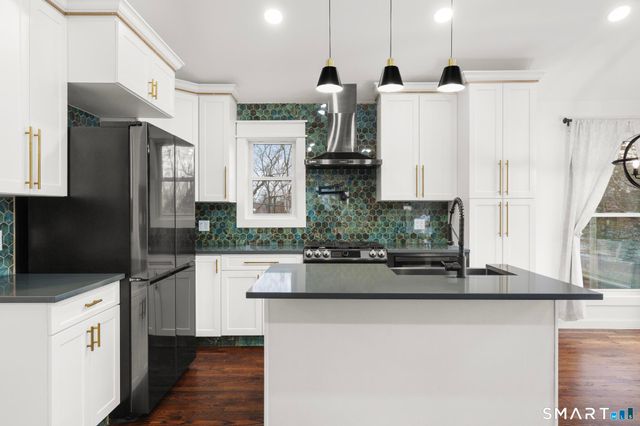 145 Sherry Lane, New Milford, CT 06776