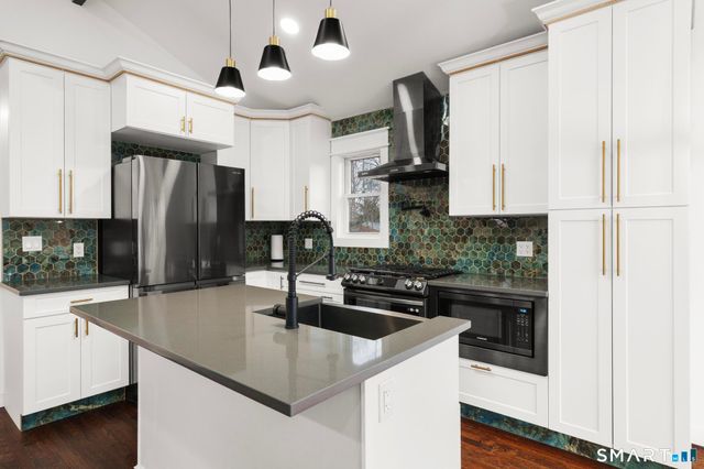 145 Sherry Lane, New Milford, CT 06776