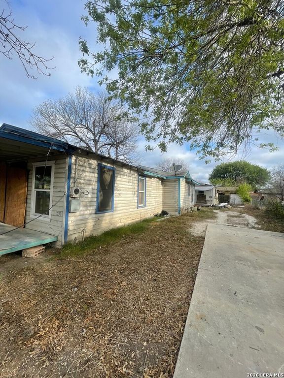 129 Jesse, San Antonio, TX 78237
