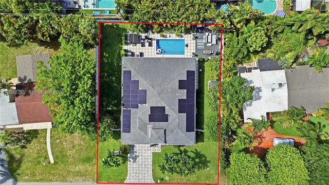 105 NE 28th Ct, Wilton Manors, FL 33334