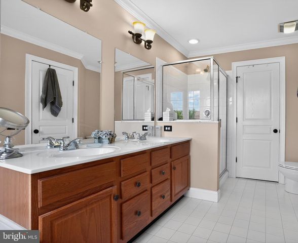 4 ADDISON CT, Doylestown, PA 18901
