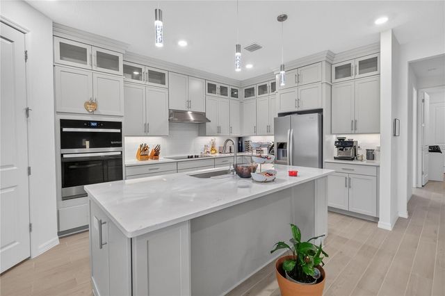 5503 BANYAN BAY ROAD, St Cloud, FL 34771