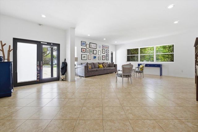 20100 NE 20th Court 0, Miami, FL 33179