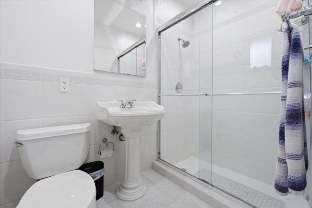 20100 NE 20th Court 0, Miami, FL 33179
