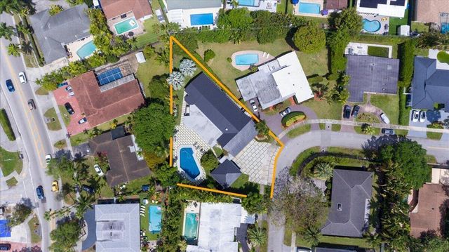 20100 NE 20th Court 0, Miami, FL 33179