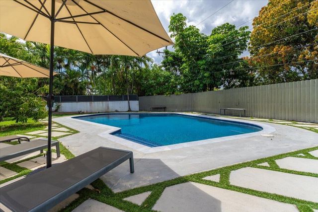 20100 NE 20th Court 0, Miami, FL 33179