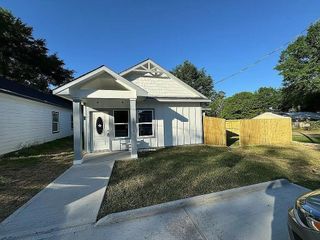 16713 E Forrestal, Montgomery, TX 77316