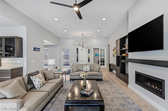 6957 Rainstone Street, Las Vegas, NV 89148