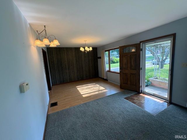 61313 County Road 21, Goshen, IN 46528