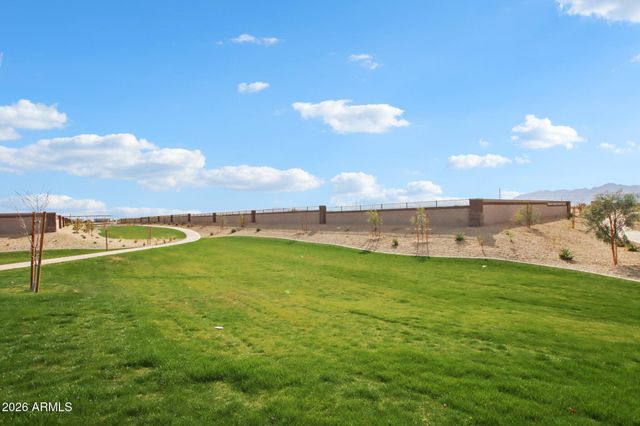 9633 W PARKWAY Drive, Tolleson, AZ 85353