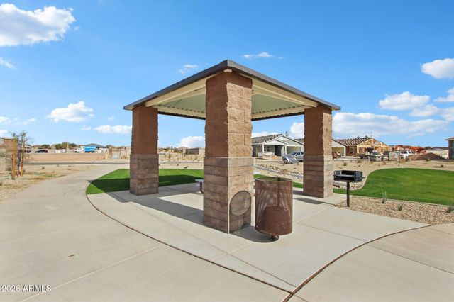 9633 W PARKWAY Drive, Tolleson, AZ 85353