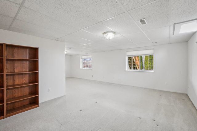 8095 Clover Ridge Court, Grand Blanc, MI 48439