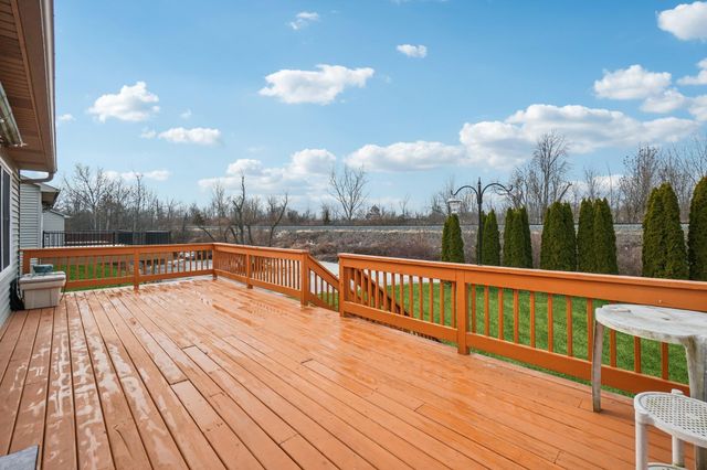 8095 Clover Ridge Court, Grand Blanc, MI 48439