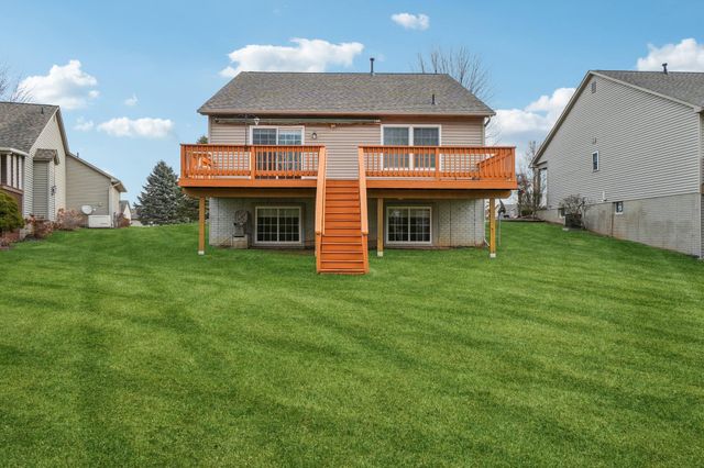 8095 Clover Ridge Court, Grand Blanc, MI 48439