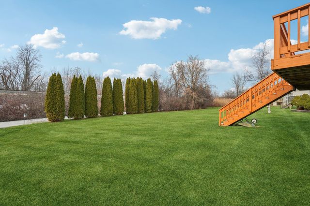 8095 Clover Ridge Court, Grand Blanc, MI 48439