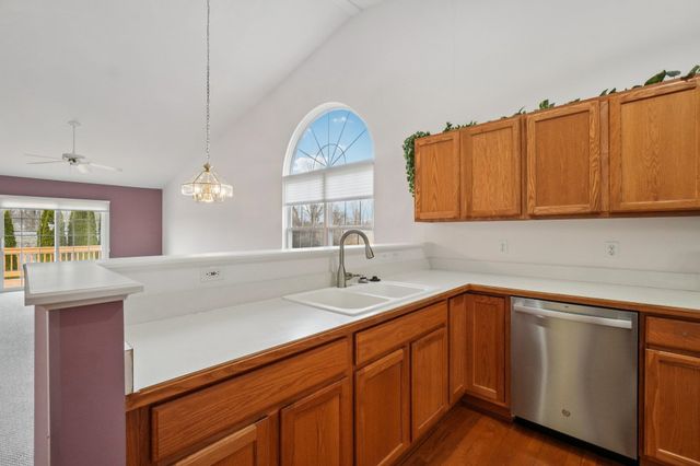 8095 Clover Ridge Court, Grand Blanc, MI 48439