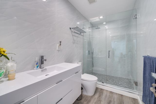 1779 SE 25th Avenue, Fort Lauderdale, FL 33316