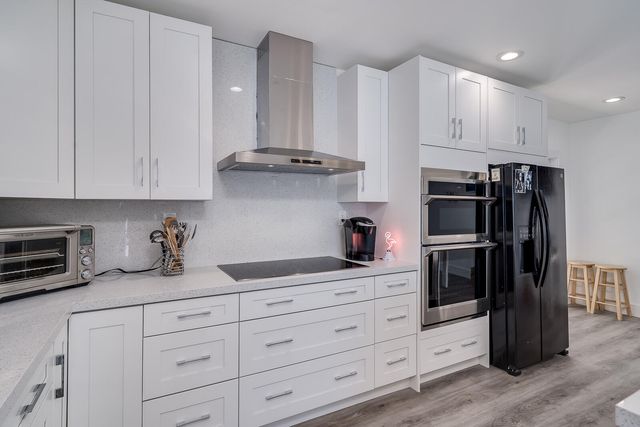 1779 SE 25th Avenue, Fort Lauderdale, FL 33316