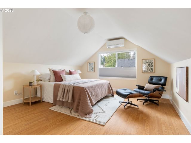 4420 Ne 78TH Ave, Portland, OR 97218