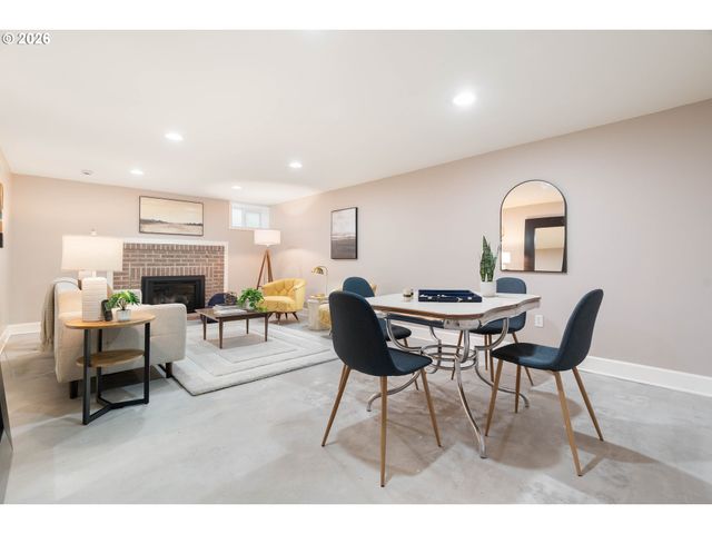 4420 Ne 78TH Ave, Portland, OR 97218