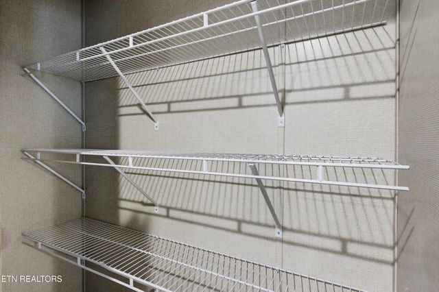 181 Pinecrest Drive, Loudon, TN 37774