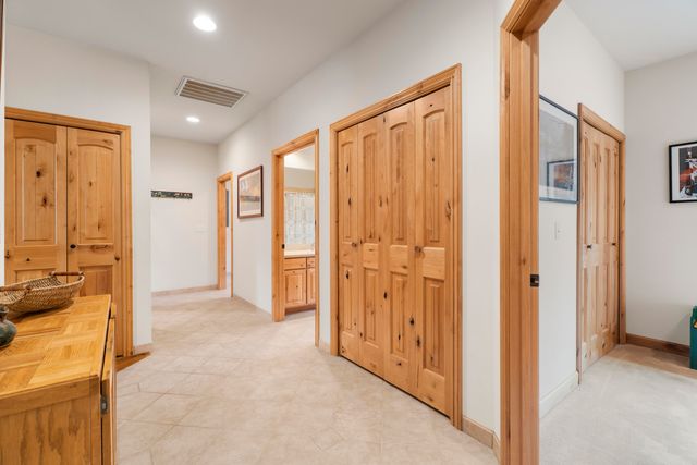 54456 Huntington Road, Bend, OR 97707