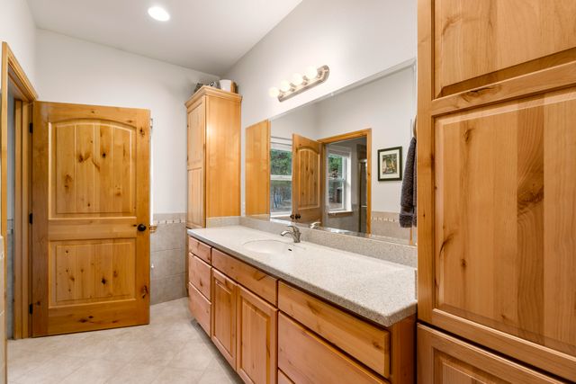 54456 Huntington Road, Bend, OR 97707