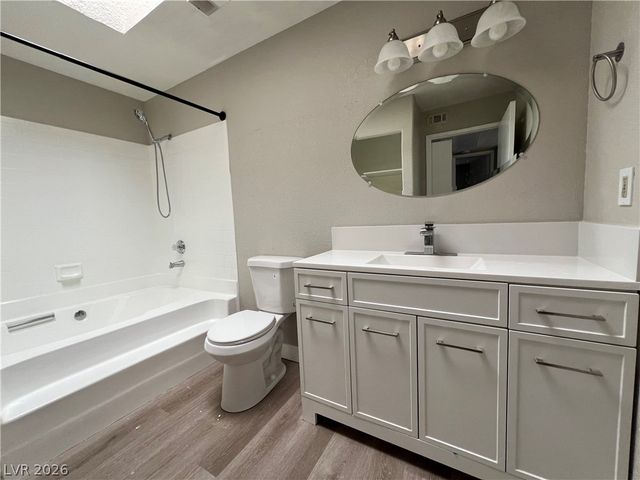 2981 Juniper Hills Boulevard 203, Las Vegas, NV 89142