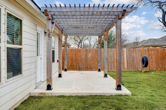 5507 Pearl Valley, San Antonio, TX 78242