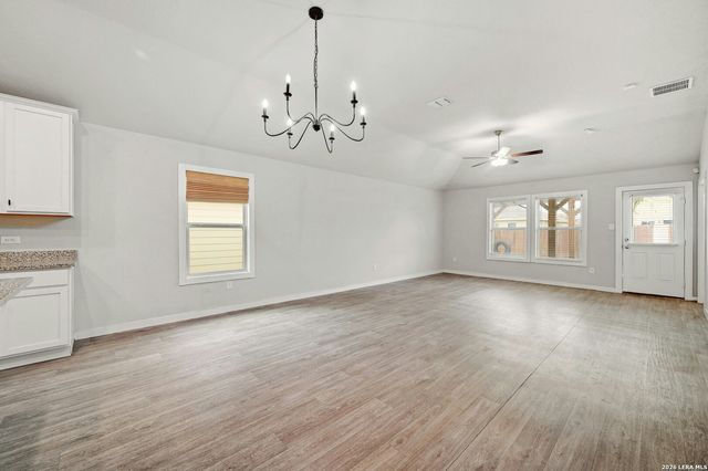 5507 Pearl Valley, San Antonio, TX 78242