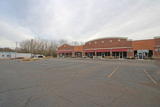 925 IL Route 22, Fox River Grove, IL 60021