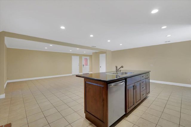 5528 Eagle View Way, Sacramento, CA 95842