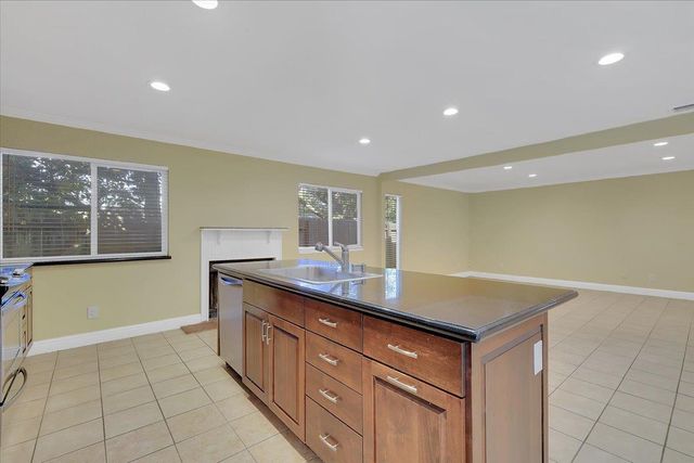 5528 Eagle View Way, Sacramento, CA 95842