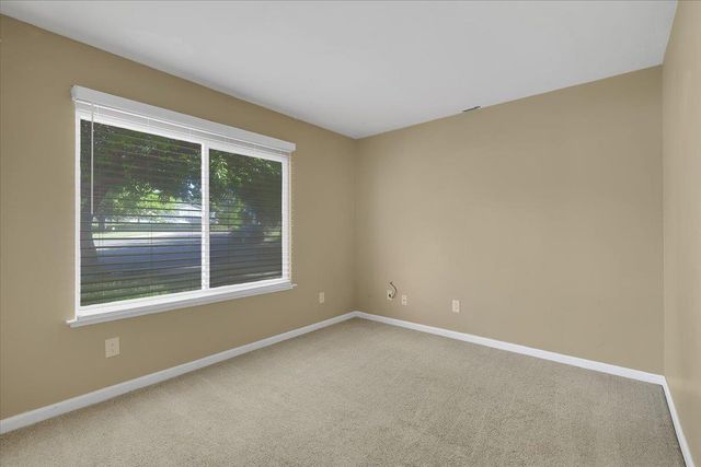 5528 Eagle View Way, Sacramento, CA 95842